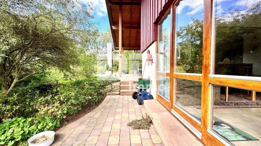 Zwei hochwertige Premium Doppelhaushälften im Paket auf großem Gewerbegrundstück - Haus 1 umlaufende Terrasse 3